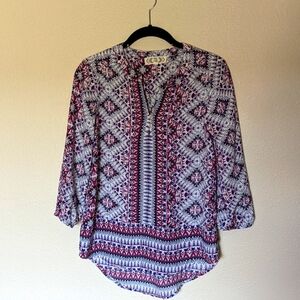 NWOT Pink Rose Blue and Magenta Patterned Top Size XS